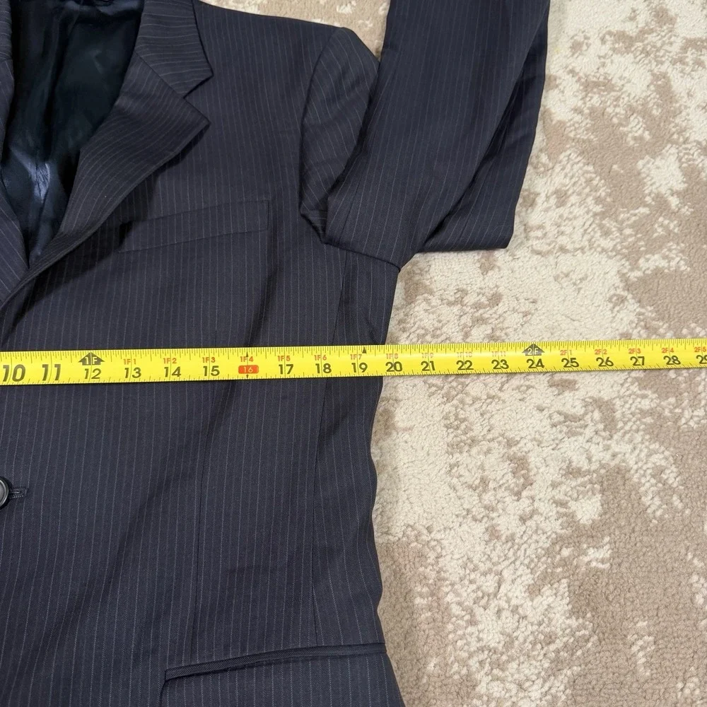 Banana Republic Suit Mens 40R 31x32 Navy Blue Striped Wool Classic Old Money